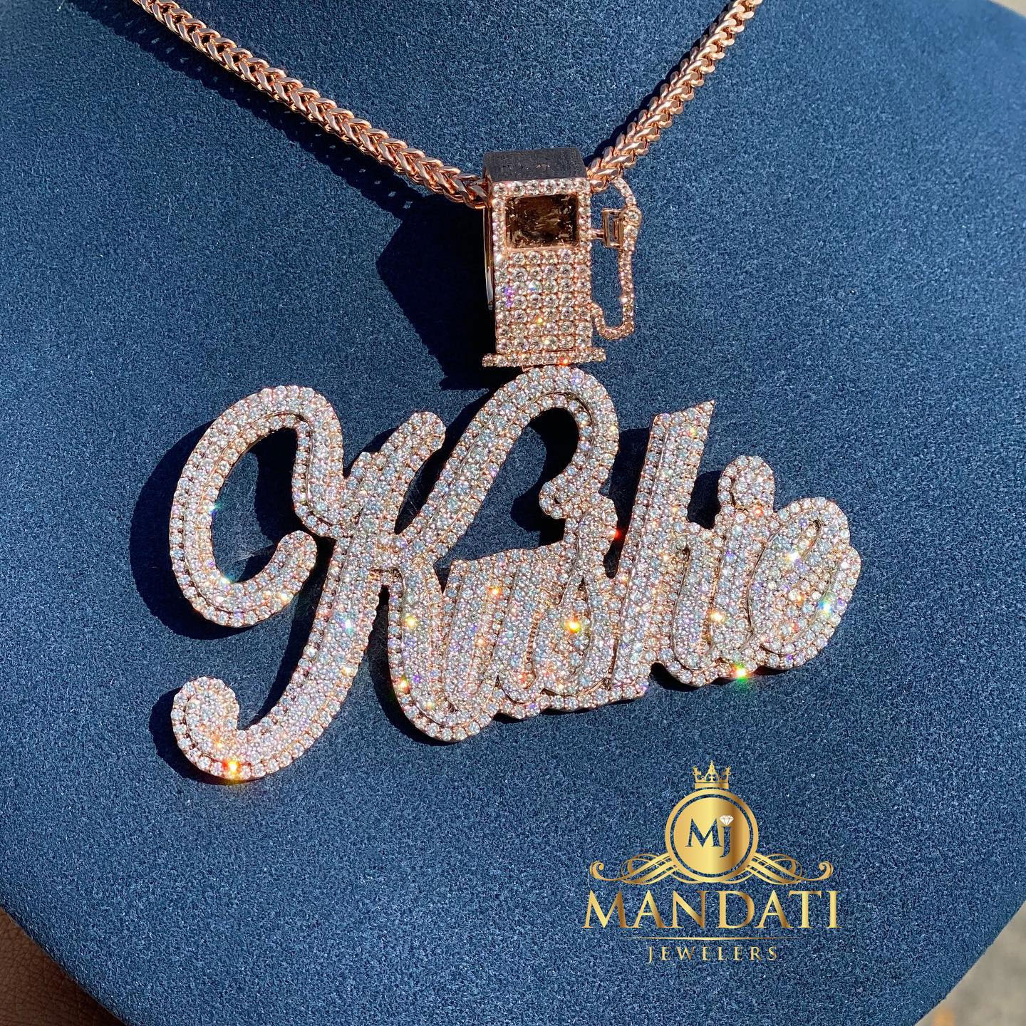 Mandati's Product Image